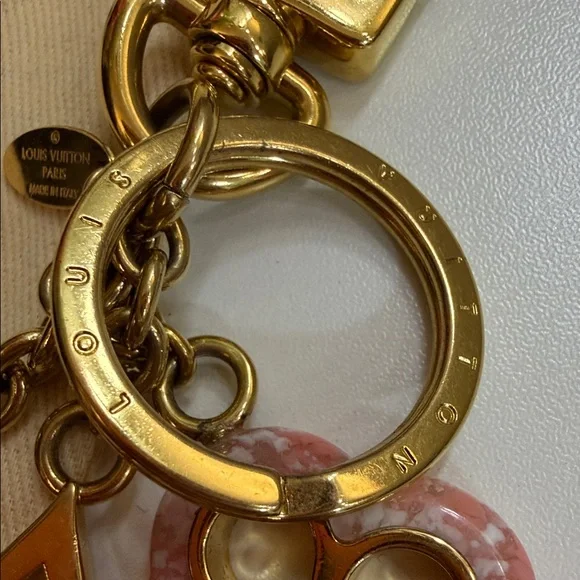 🎀Louis Vuitton Gold and Pink Key Holder/bag charm - Picture 9 of 12